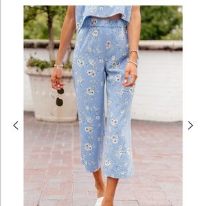 Floral pants!